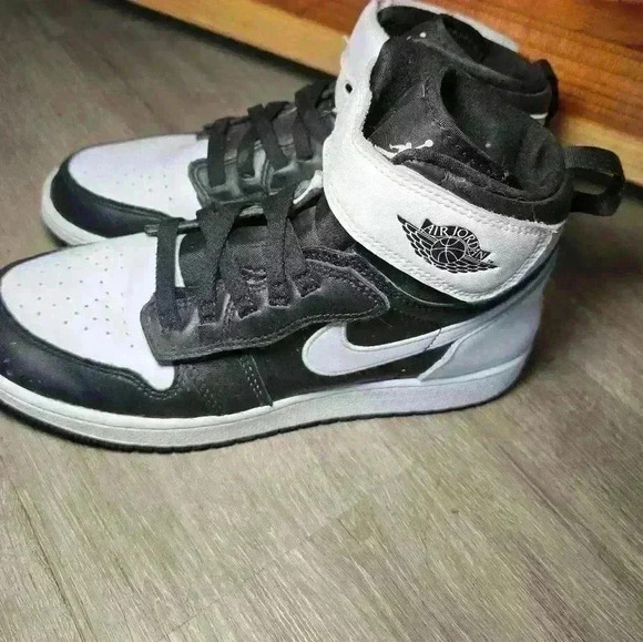 Nike Air Jordan 1 Hi Flyease (GS) sz 7 youth - Picture 4 of 8